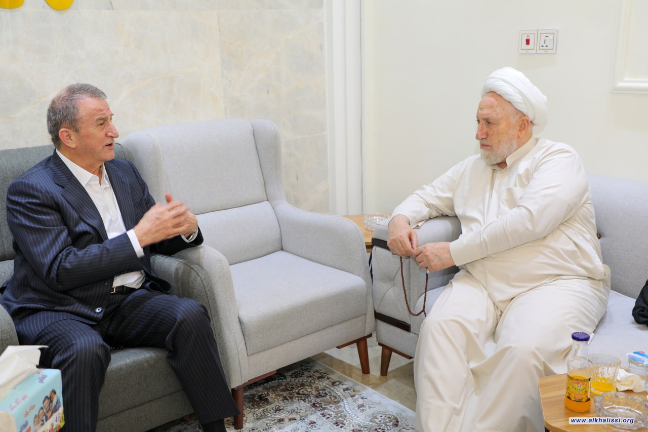 المرجع الخالصي يستقبل الشيخ أدهم البرزاني ويؤكدان على وحدة العراق وحقوق مكوناته