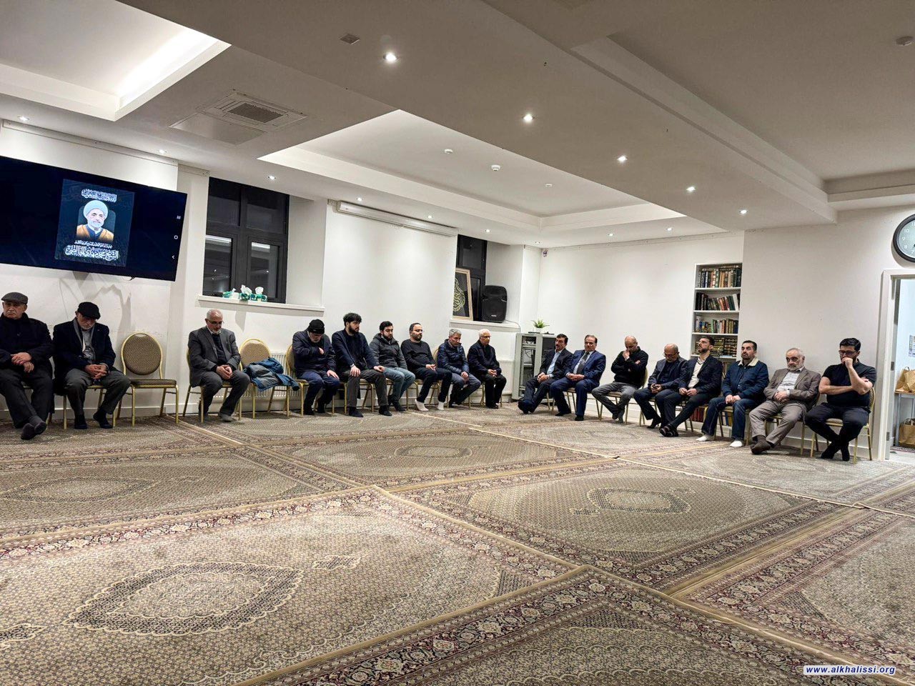 الجالية الإسلامية والعربية في بريطانيا تُحيي ذكرى المرجع الراحل آية الله العظمى الشيخ محمد مهدي الخالصي (طيّب الله ثراه)