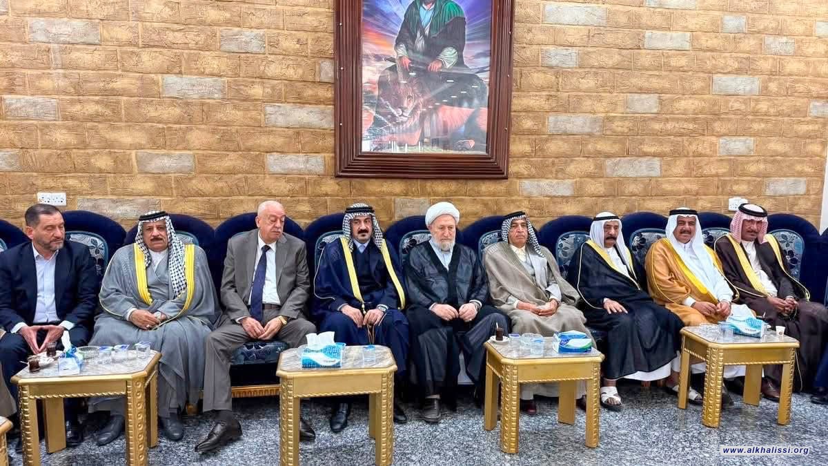 المرجع الخالصي يقدّم واجب العزاء لقبيلة البومحي الطائية، ويطمئن على صحة الشيخ كاظم الشبلي