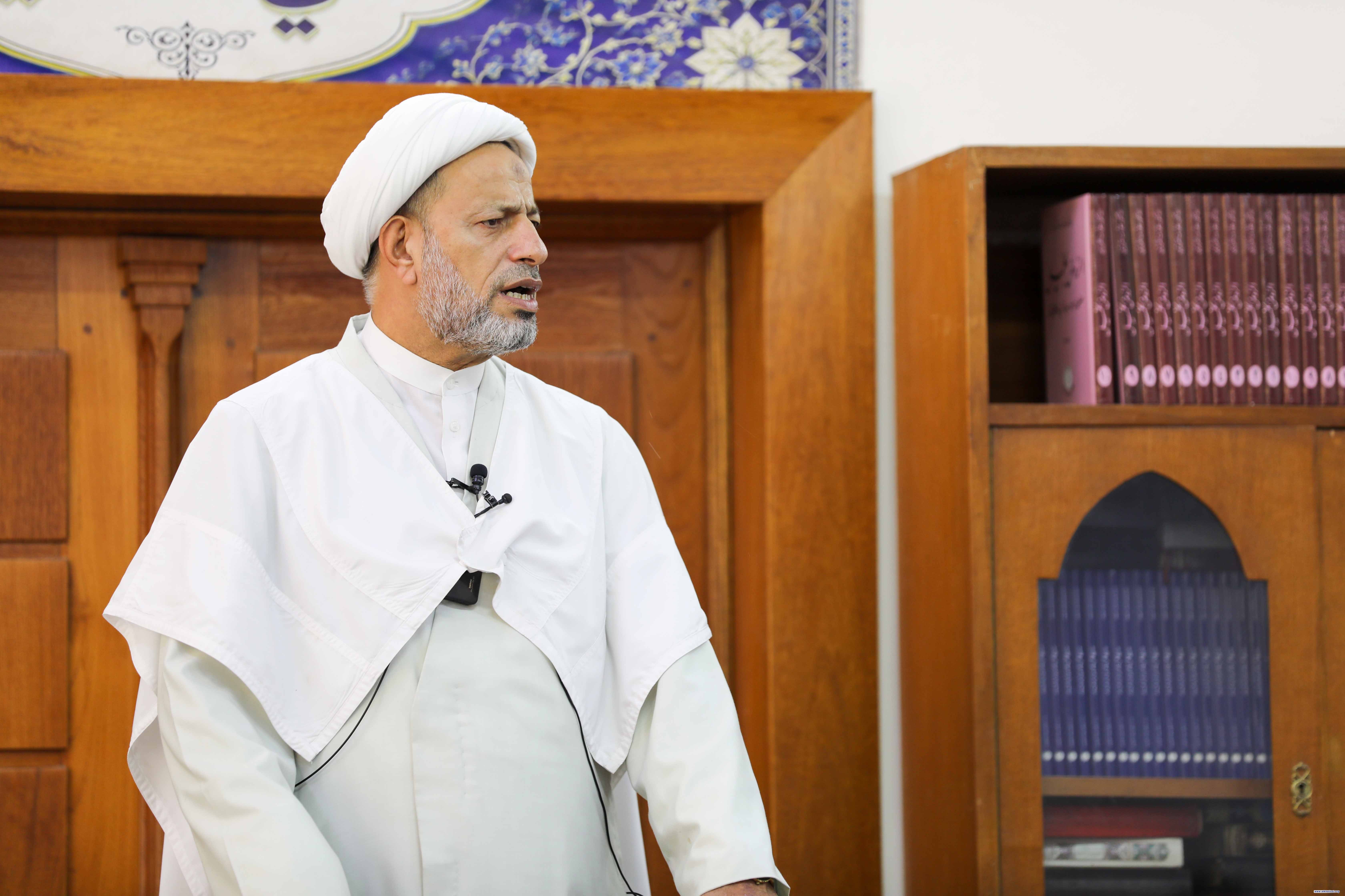 خطيب مدرسة الإمام الخالصي: أميركا تجسّد «المنهج الفرعوني» المعاصر.. ومواجهة الاستكبار تبدأ بكسر الصمت والفرقة والتضليل