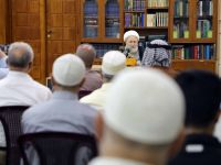 خلال ندوة ثقافية سياسية.. المرجع الخالصي يدعو إلى مؤتمر وطني جامع: السيادة بامتلاك القرار والثروة ورفض الإملاءات الخارجية