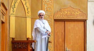 خطيب مدرسة الإمام الخالصي: الانتماء إلى الله أساس بناء الوطن… ويحذّر من الفتن التي تُدار عبر وسائل الإعلام